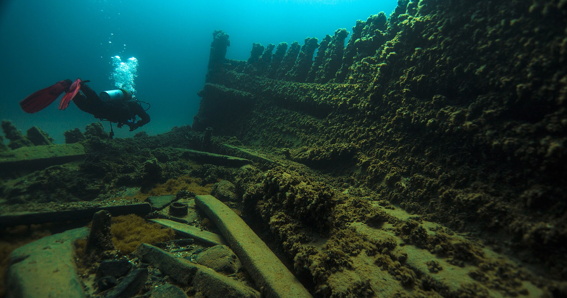 Shipwreck Diving on Michigan's Sunrise Coast — The Monohansett · 18 ft · sunk 1907.
